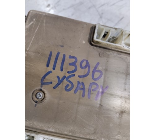 Блок предохранителей (салонный)