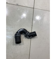 Патрубок системы охлаждения