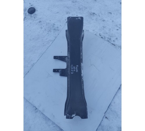 Кронштейн(крепление) рамы передний