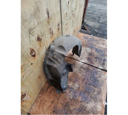 Локер (подкрылок) задний левый