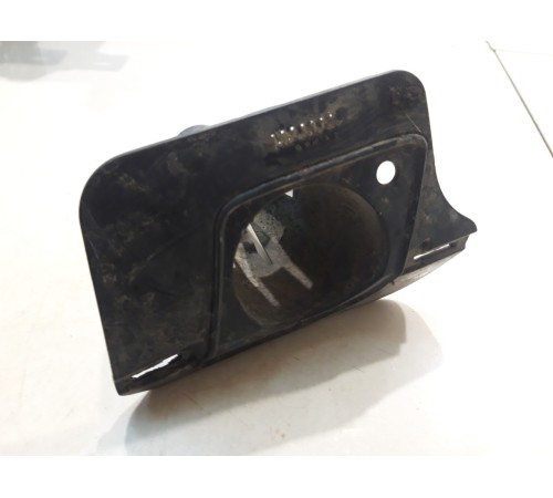 Кронштейн форсунки омывателя фар