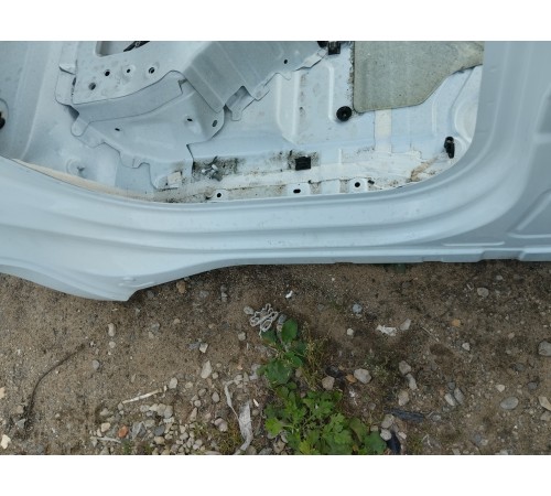 Порог со стойкой правый