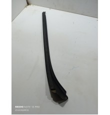 Молдинг лобового стекла правый, накладка