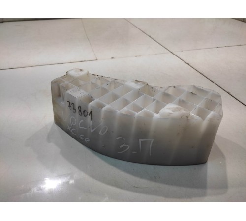 Уплотнитель двери (задний, правый)