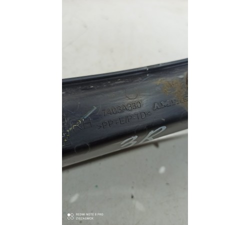 Накладка крышки багажника правая верхняя