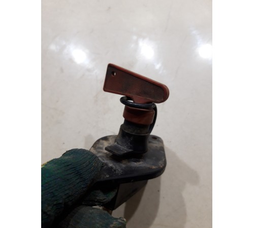 Выключатель массы