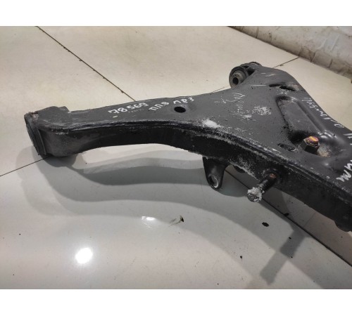 Рычаг подвески (передний, правый, нижний)