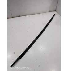 Уплотнитель стекла (передний правый внутренний)