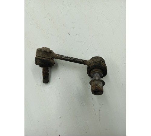 Стойка стабилизатора задняя