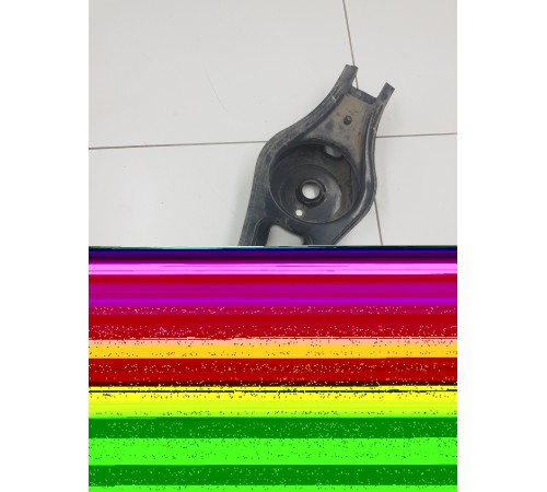 Рычаг подвески задний правый нижний