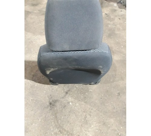 Сиденье(переднее правое)