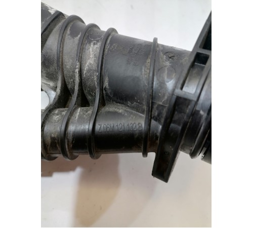 Патрубок (фланец) системы охлаждения