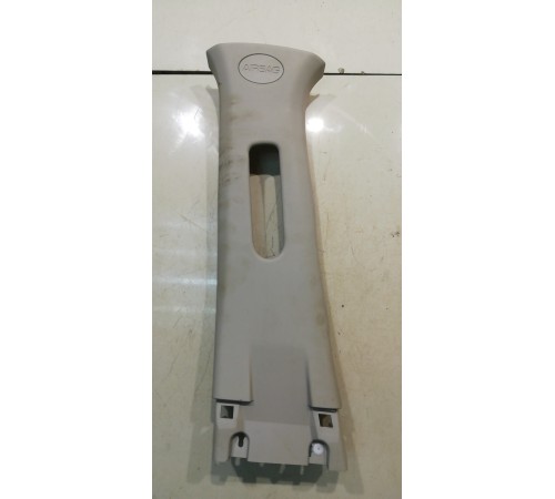 Обшивка стойки (передняя, левая)