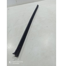 Уплотнитель стекла (задний левый внутренний)