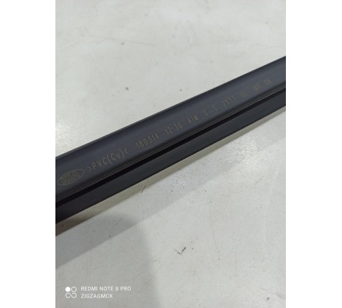 Уплотнитель стекла (задний левый внутренний)