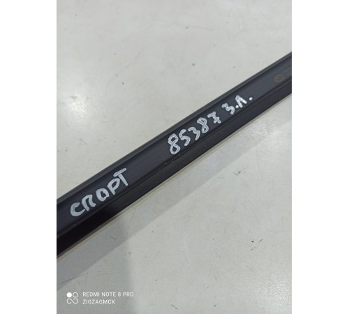 Уплотнитель стекла (задний левый внутренний)