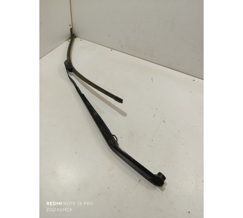 Поволок стеклоочистителя левый , водительский