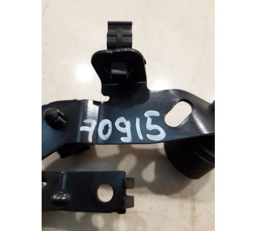 Кронштейн патрубков