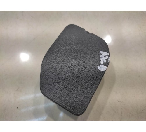Заглушка обшивки багажника(левая)