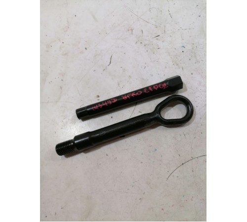 Петля буксировочная