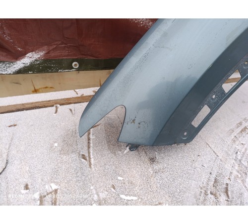 Крыло переднее левое