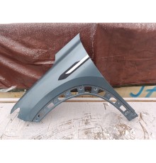 Крыло переднее левое