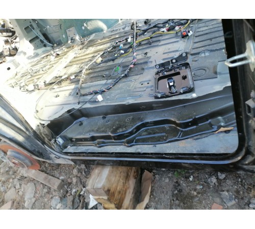 Порог со стойкой (правый)