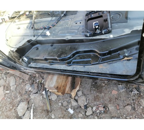 Порог со стойкой (правый)