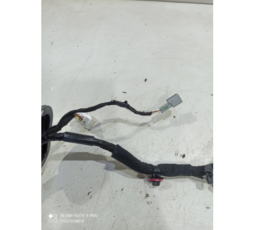 Электропроводка двери (передняя правая)
