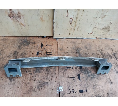 Усилитель заднего бампера