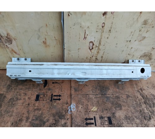 Усилитель заднего бампера