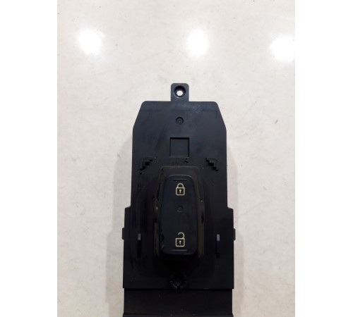 Кнопка стеклоподъемника (передняя правая)