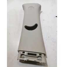 Обшивка центральной стойки правая верхняя