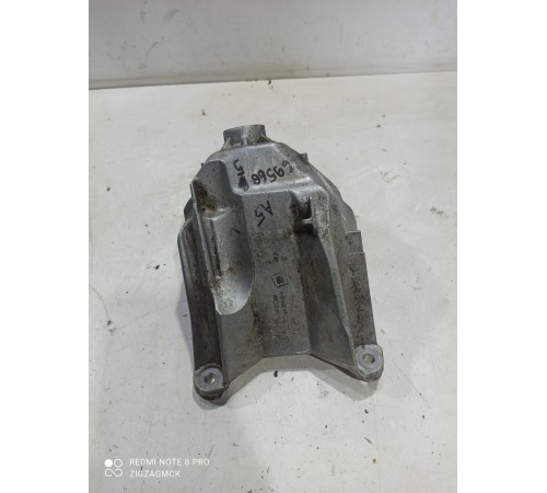 Кронштейн(опора) двигателя