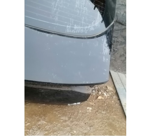 Крышка багажника со стеклом