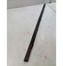 Уплотнитель стекла передний правый наружний