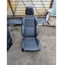 Сиденье переднее левое