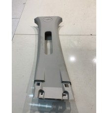 Обшивка центральной стойки (левая, верхняя)