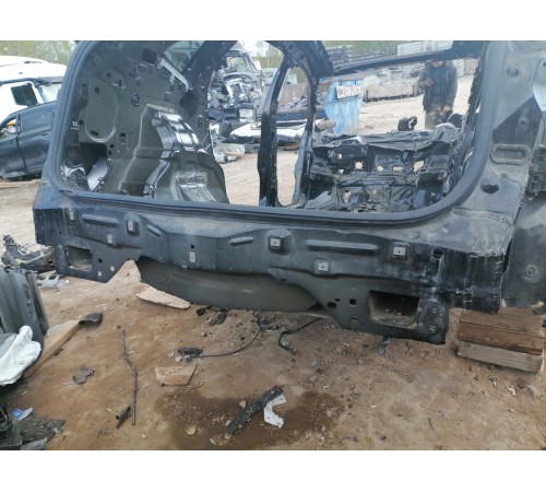 Задняя панель кузова