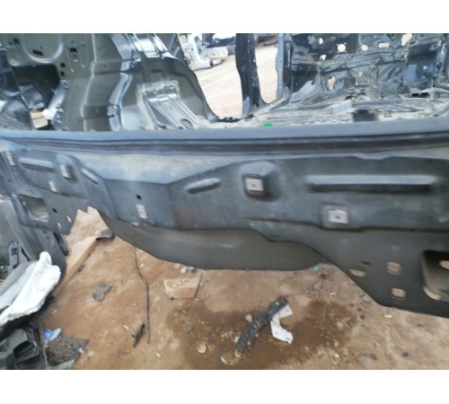 Задняя панель кузова