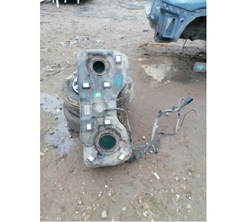 Бак топливный