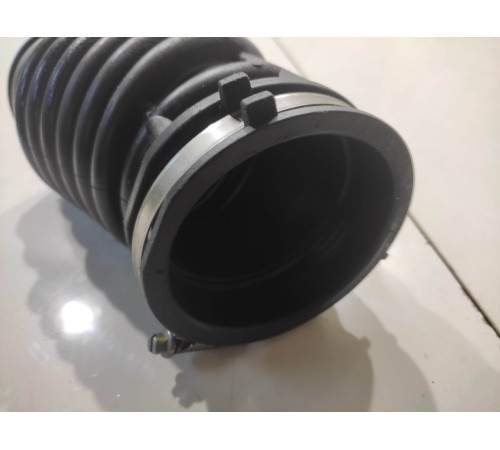 Патрубок воздушного фильтра