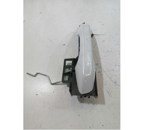 Ручка двери задняя правая наружная