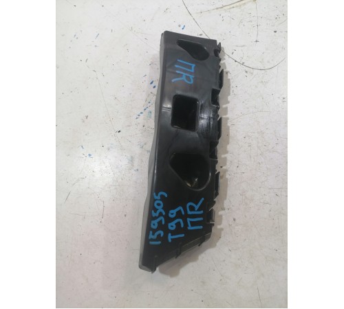 Кронштейн переднего бампера правый