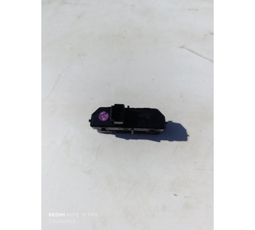 Блок переключателей второй приборной панели