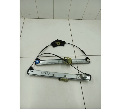 Стеклоподъемник передний левый