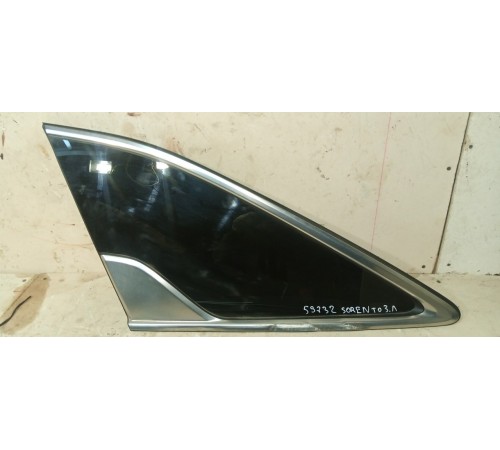 Стекло кузовное заднее левое