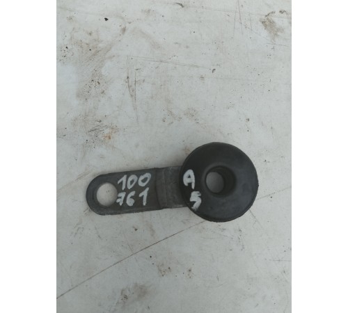 Кронштейн(крепление) глушителя