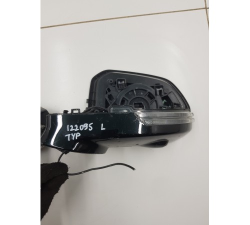 Зеркало заднего вида боковое левое