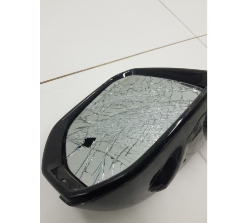 Зеркало заднего вида боковое левое
